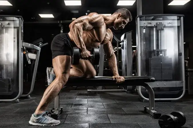 Ile ćwiczeń na jedną partię mięśni? Optymalny plan treningowy dla maksymalnych efektów