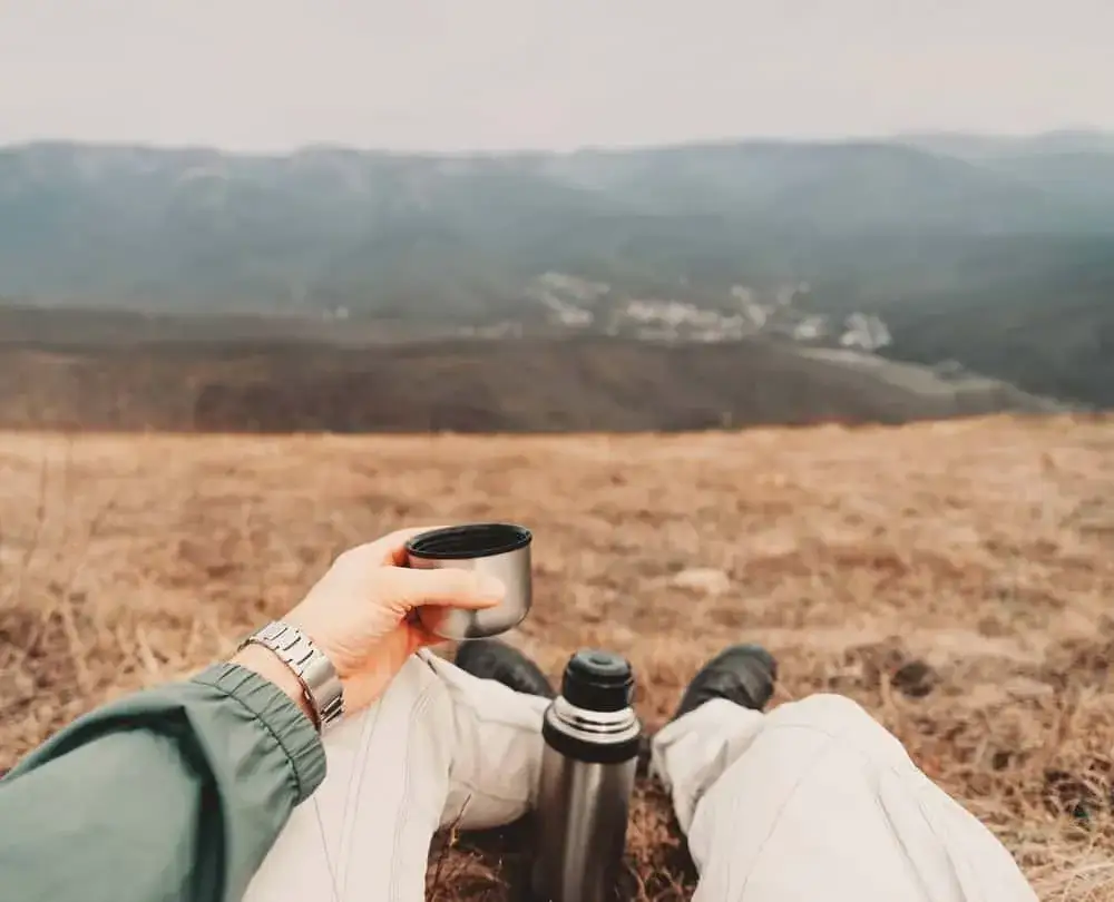 Najlepsze termosy 1 litr - ranking, który pomoże uniknąć rozczarowania