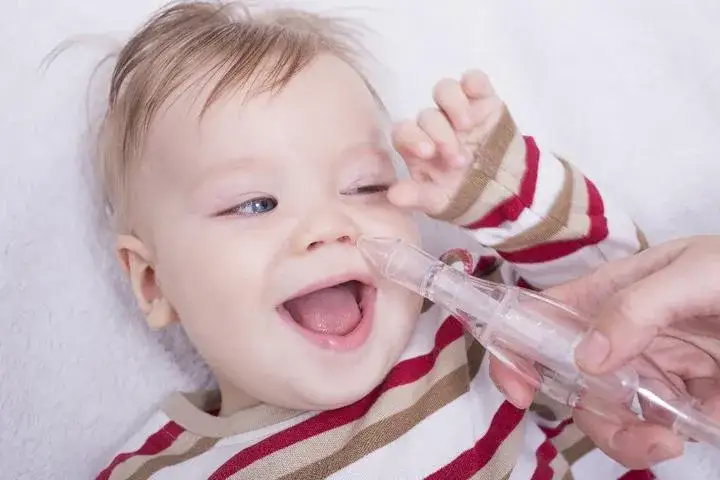 Co na kaszel u niemowlaka? 5 skutecznych i bezpiecznych metod