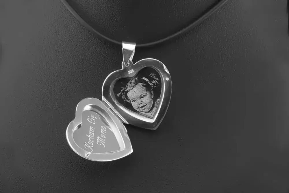 Jak zrobić zdjęcie do sekretnika - kompletny poradnik z wymiarami