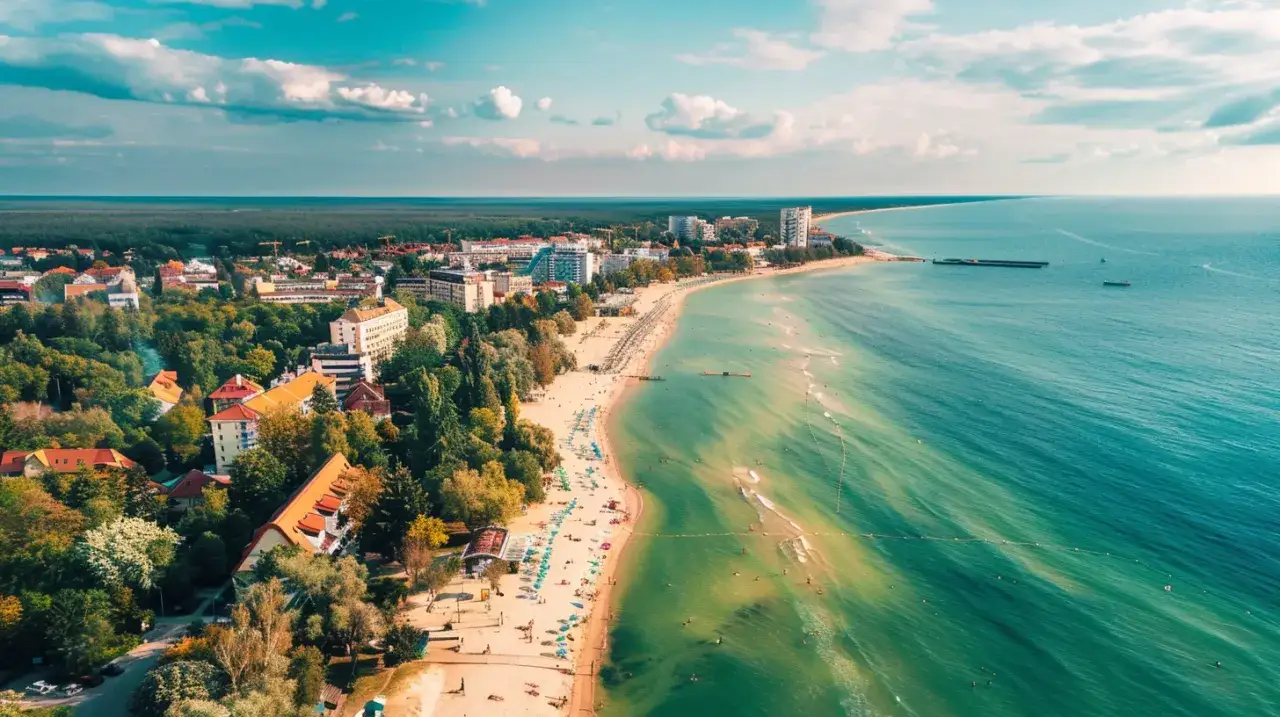 Noclegi w Kołobrzegu Podczele: Gdzie się zatrzymać nad morzem?