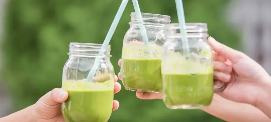 Koktajle oczyszczające i odchudzające przepisy, które zmienią Twoje zdrowie