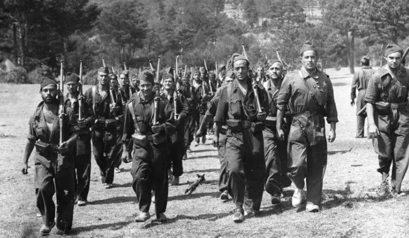 Co to jest wojna domowa definicja, przyczyny i przykłady historyczne