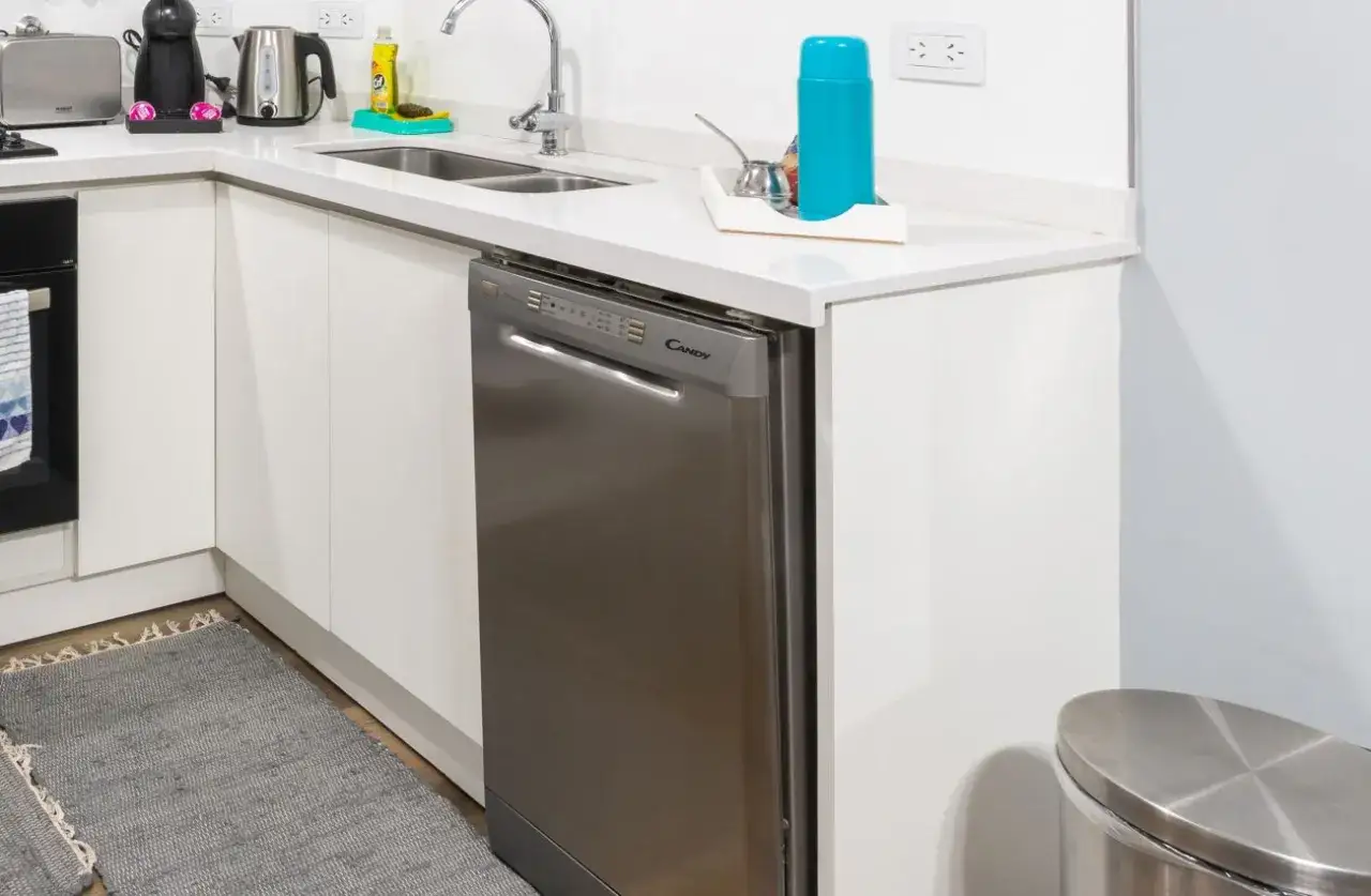 Jak zrobić reset zmywarki i pozbyć się uciążliwych błędów