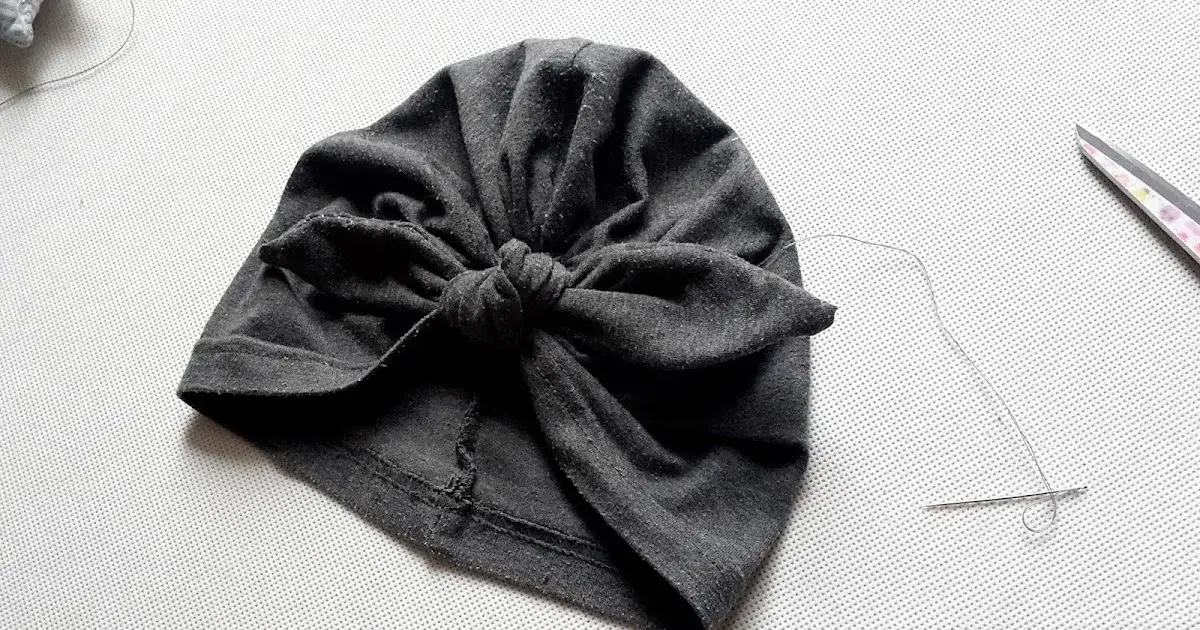 Jak uszyć czapkę turban z kokardą - proste kroki i porady