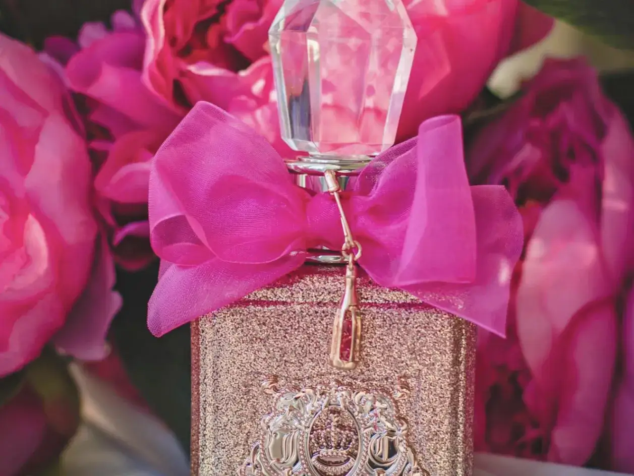 Rosa Dorotea – zapach ogrodu wspomnień inspirowany dzieciństwem Terenzich