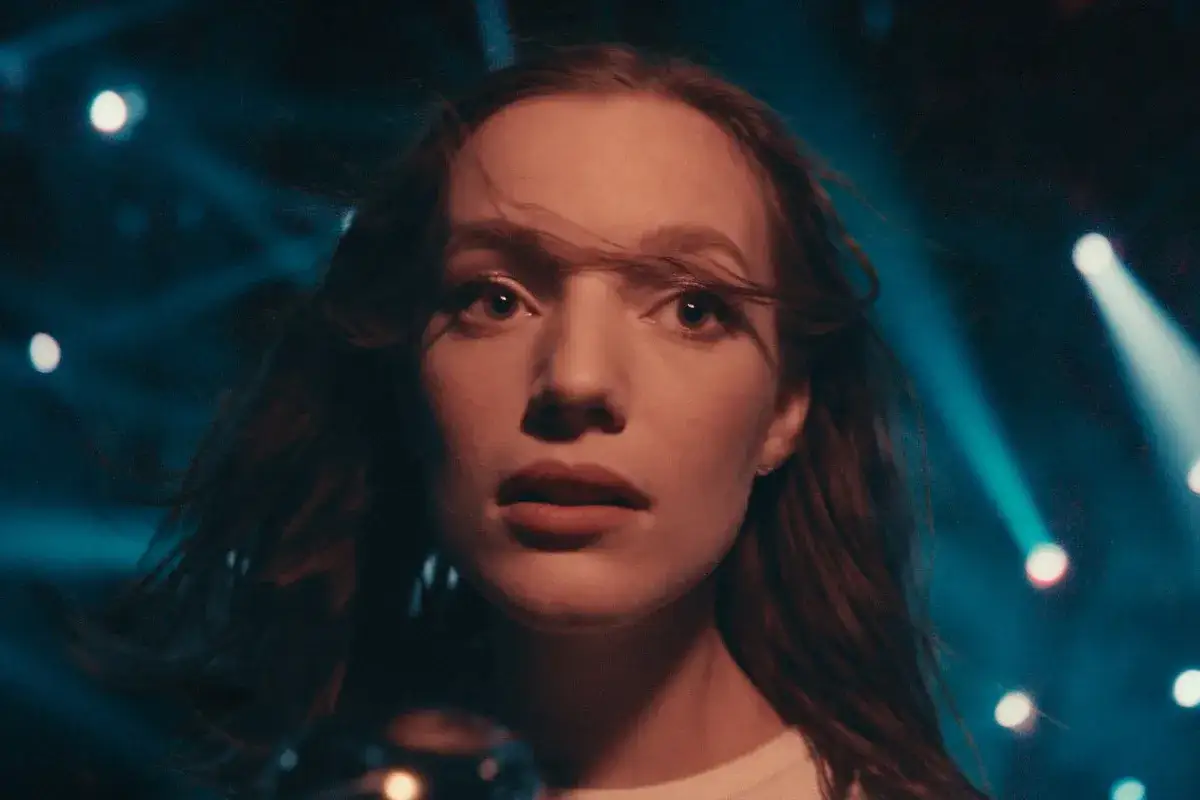 Kto śpiewa jestem twoją bajką? Sanah i jej niezwykły sukces w muzyce