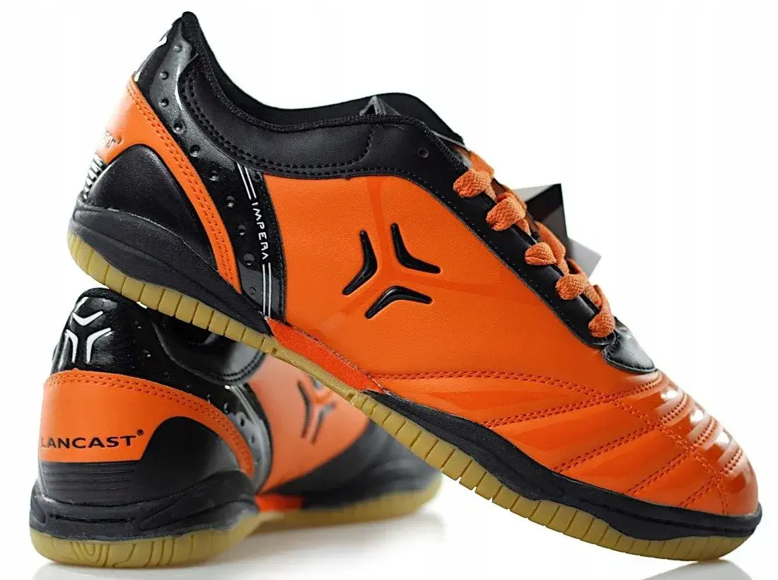 Najlepsze halówki rozmiar 39 - znajdź idealne buty do gry w piłkę