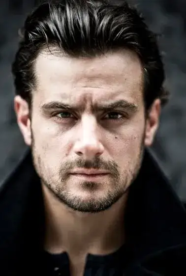 Pawlicki aktor: Fascynujące życie i osiągnięcia Michała i Antoniego