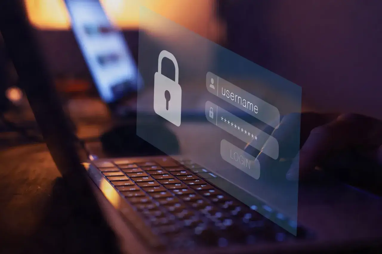 Bezpieczeństwo mobilne: Jak chronić swój telefon przed wirusami i hakerami