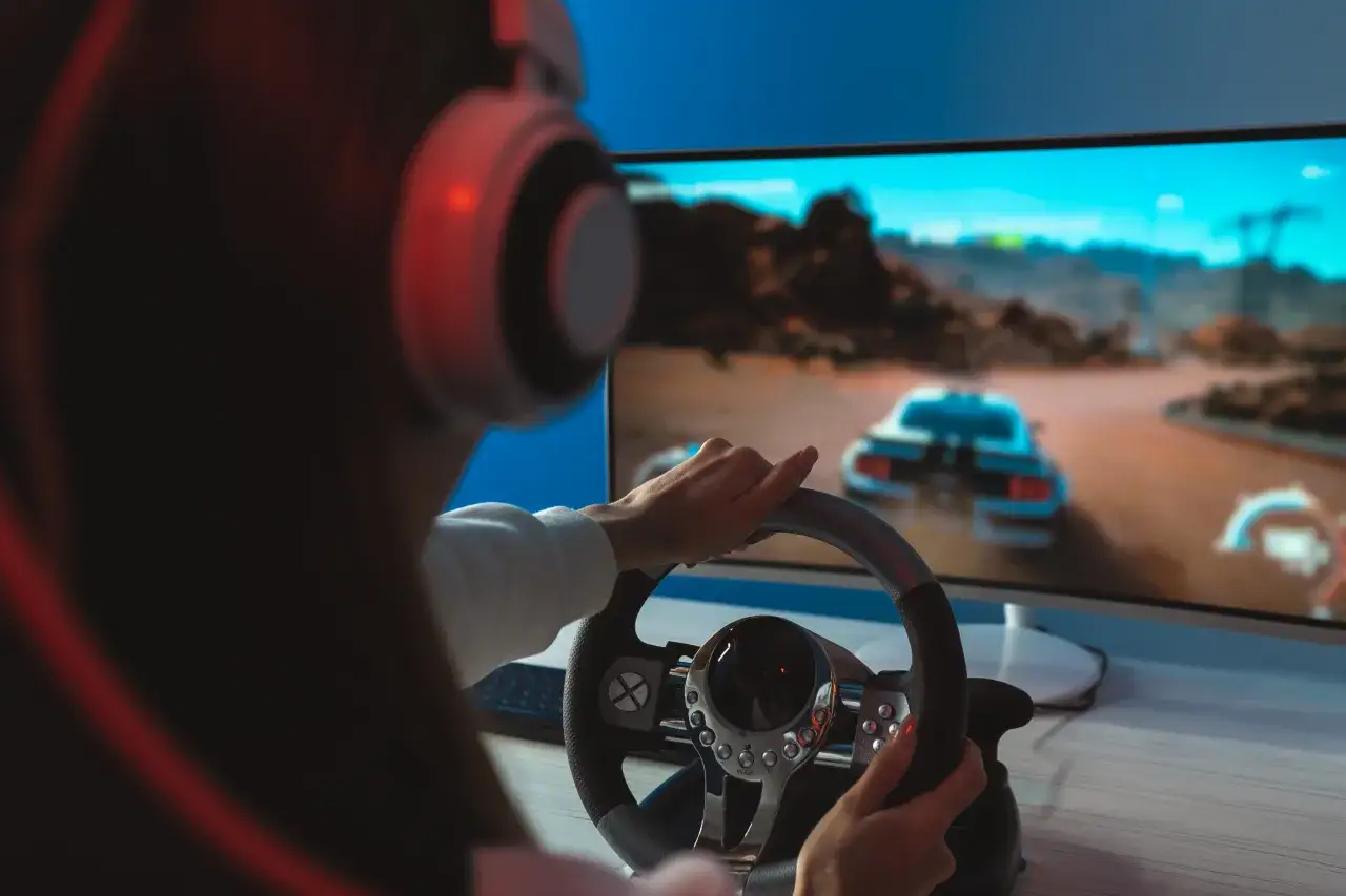 Gaming, motoryzacja i nutka hazardu – dlaczego Steam przypomina czasem salon gier?