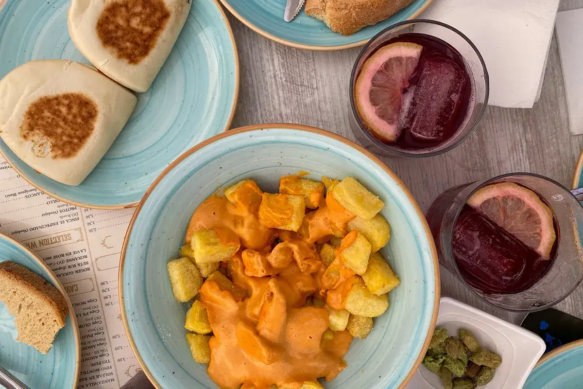 Najlepsze tanie jedzenie w Maladze: smacznie i budżetowo