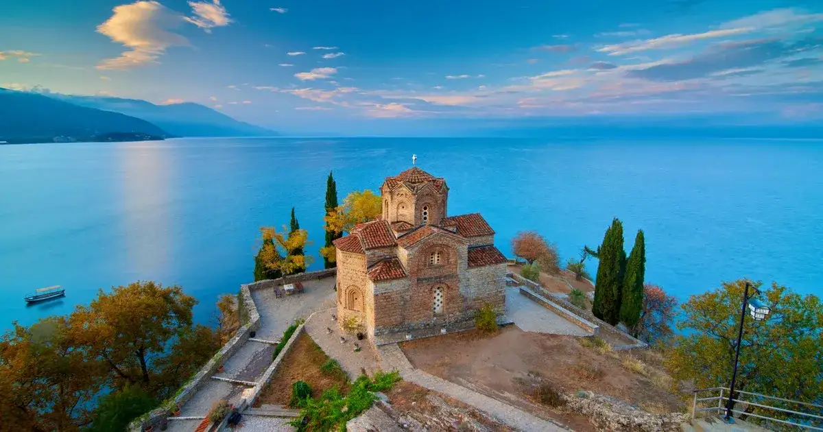 Macedonia jezioro Ochrydzkie - tajemnice i atrakcje, które musisz poznać