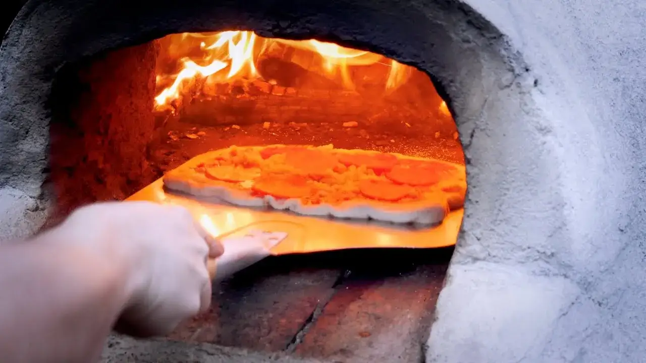 Jak zrobić piec do pizzy - proste kroki do idealnego smaku w domu
