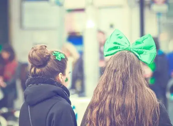 Dlaczego święty Patryk jest patronem Irlandii? Odkryj jego znaczenie