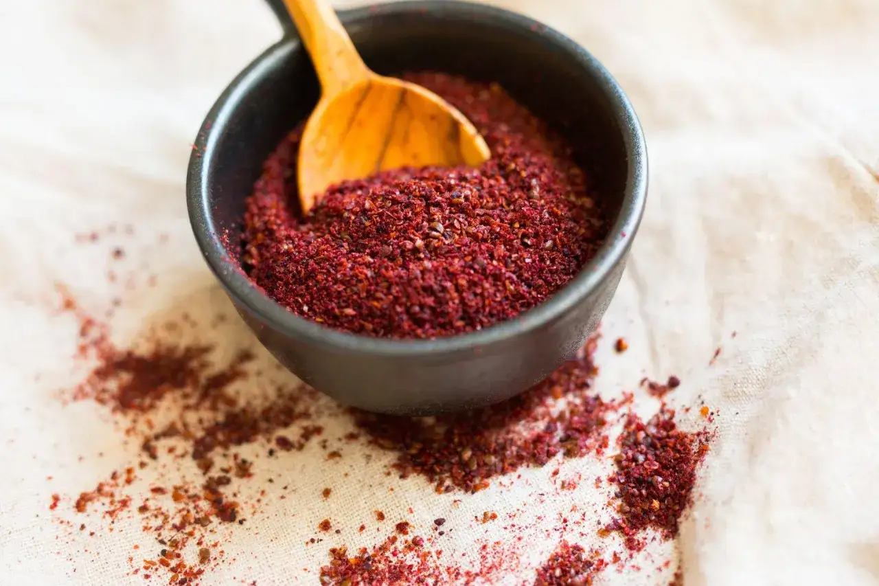 Sumak przyprawa: Rewolucyjny składnik, który odmieni twoje potrawy na zawsze