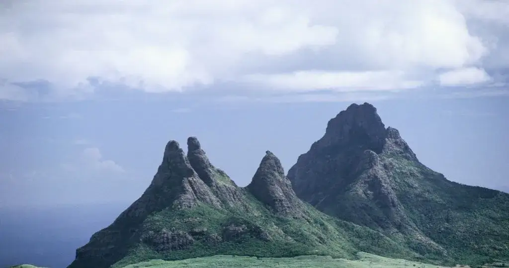 Gdzie leży Mauritius? Odkryj jego fascynującą lokalizację w Oceanie Indyjskim