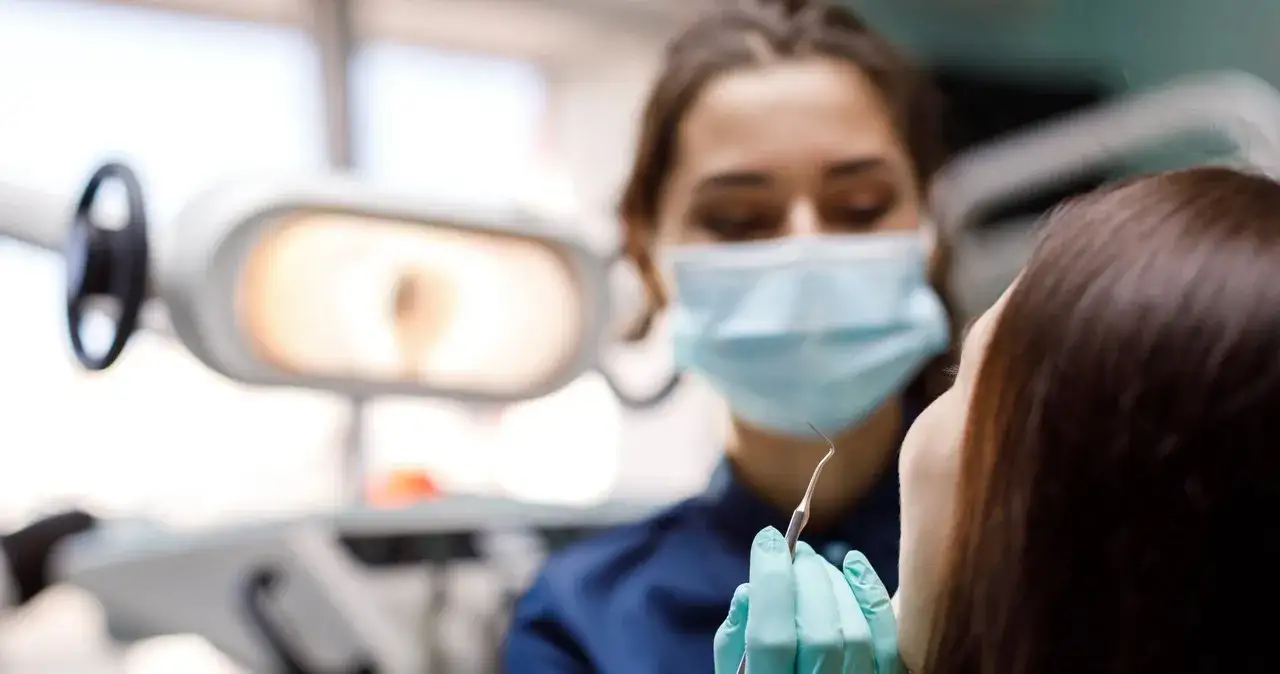 Prosty sposób jak zapisać się do dentysty na NFZ - kompletny poradnik