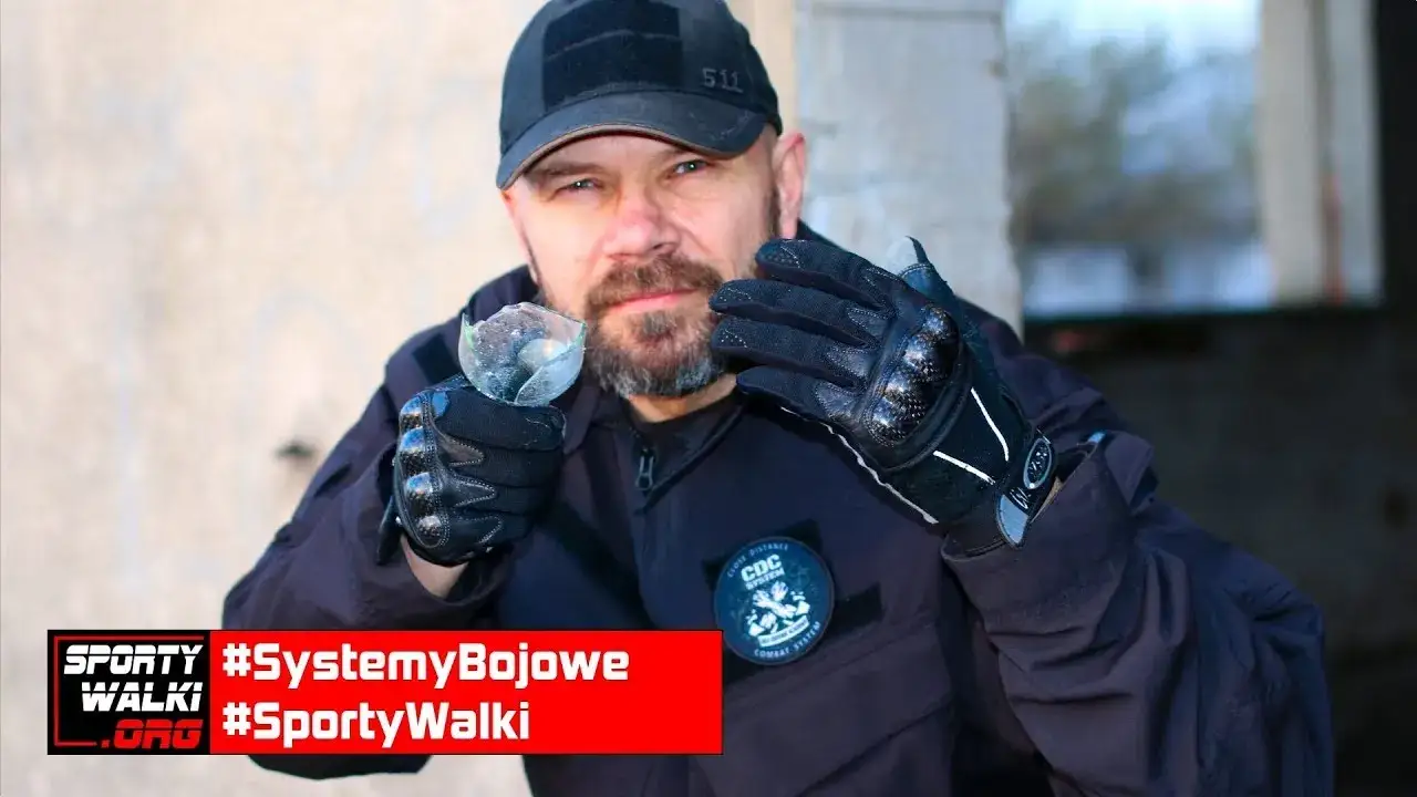 Jak zrobić tulipana z butelki - łatwy sposób na kreatywną ozdobę