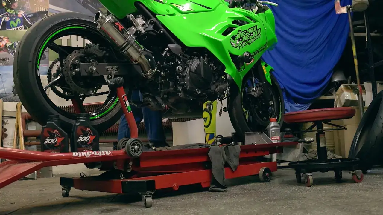 Co przy wymianie oleju – uniknij błędów i zadbaj o silnik prawidłowo