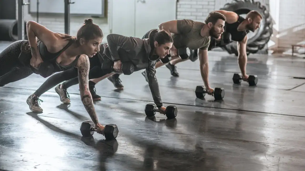 Crossfit dla kogo? Sprawdź, czy to trening dla Ciebie!