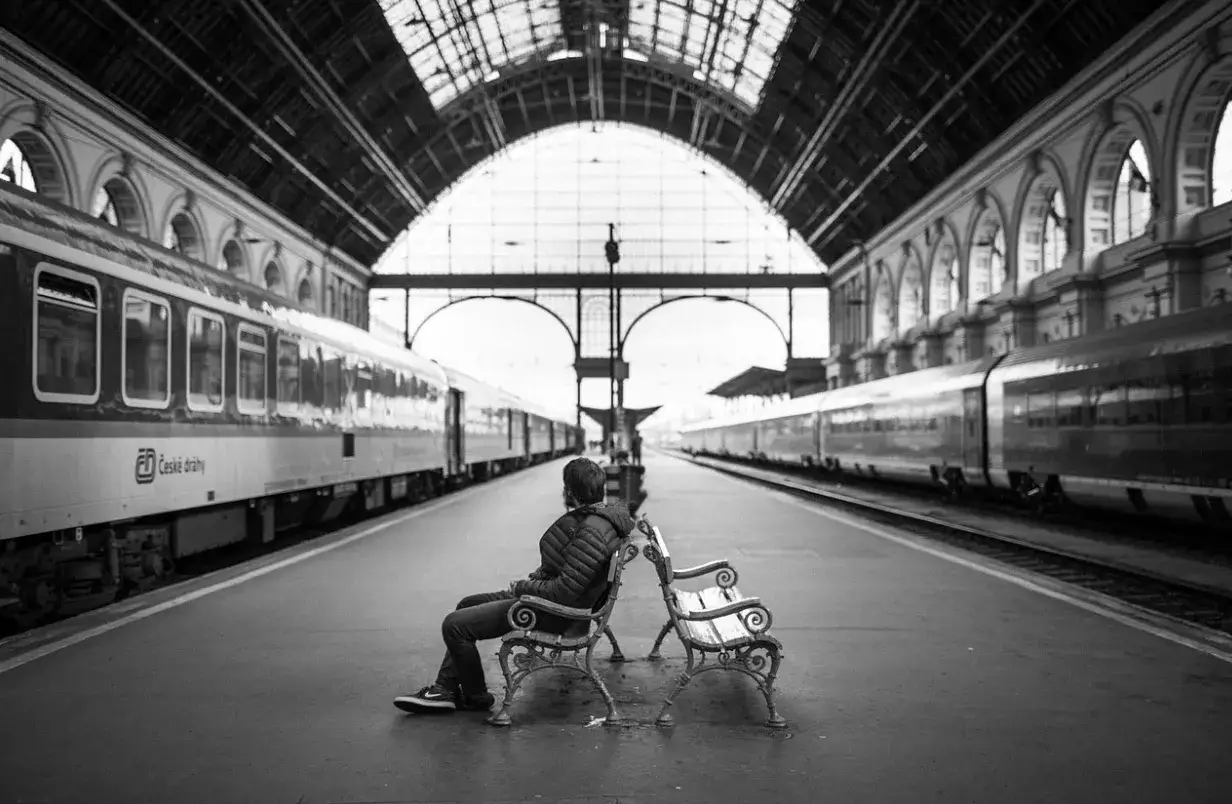 Jak zabić czas w podróży – od planszówek po rozrywkę online