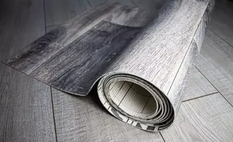 Wykładzina PCV – co to jest? Właściwości, rodzaje i zastosowanie