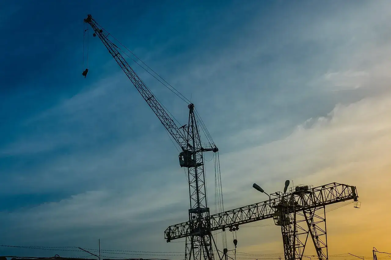 Jak dobrać odpowiednie zawiesia pasowe do różnych zastosowań?