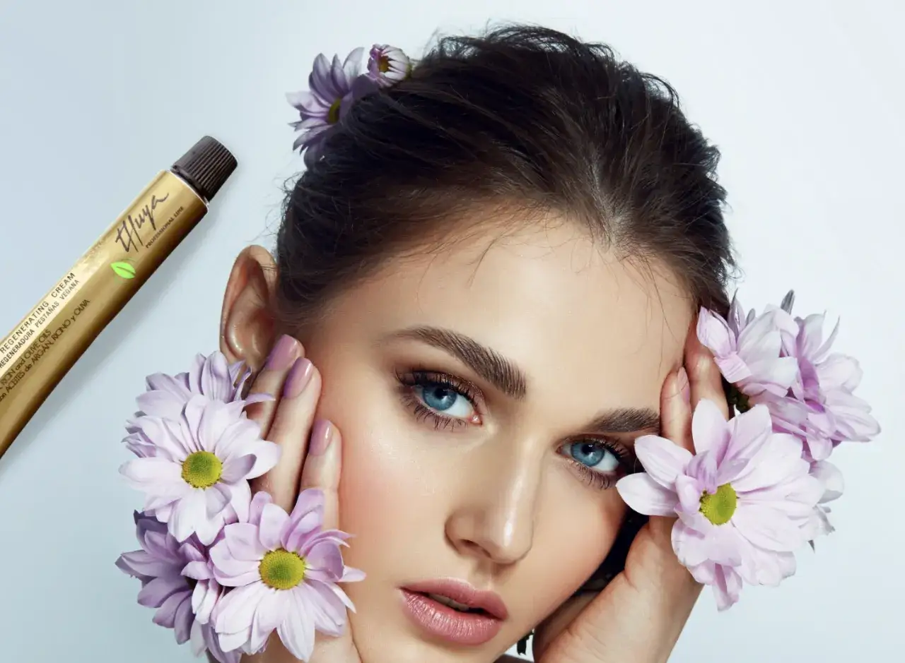 Jak aplikować serum do rzęs, by osiągać najlepsze efekty?