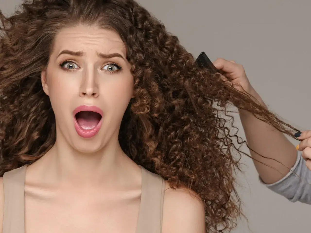 Jaką szczotkę do włosów kręconych wybrać, aby uniknąć zniszczeń?