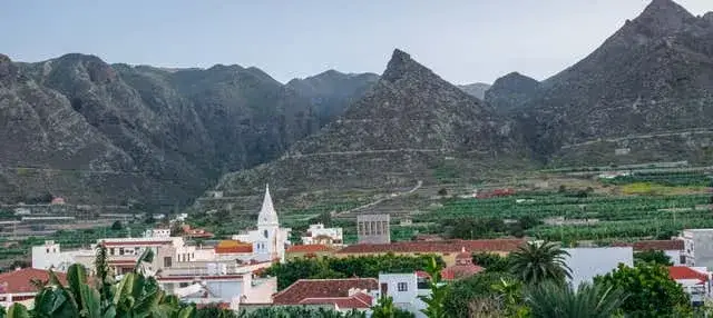 Isla Baja Tenerife: Los secretos que no te puedes perder en tu visita