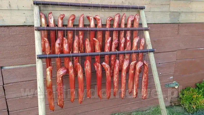 Soczyste połączenie: Oto kurczak z mozzarellą i pomidorami w 30 minut