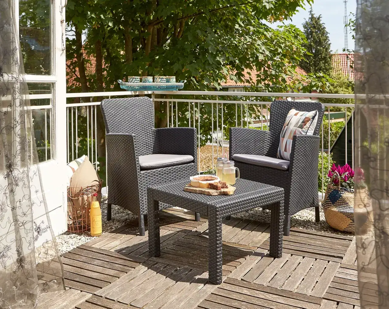 Jak wykończyć czoło balkonu - 5 sprawdzonych sposobów na estetykę