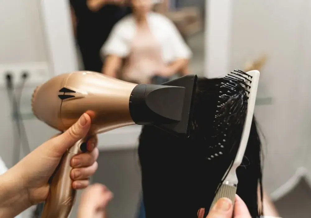 Najlepsza suszarka do włosów - uniknij błędów przy wyborze