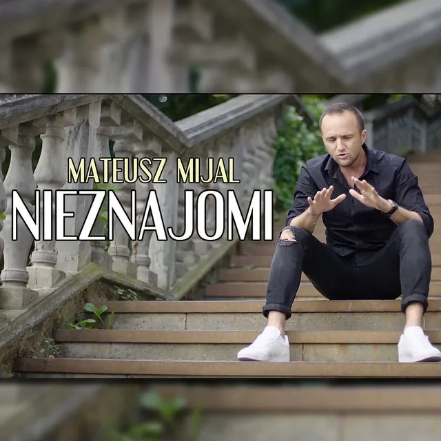 Nieznajomi • Cały album • Wszystkie utwory • Wykonawca