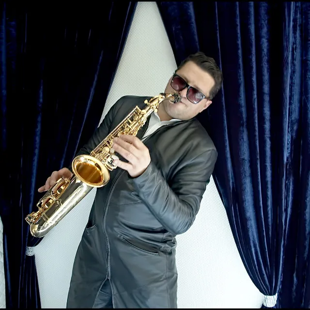 Love and Sax • Cały album • Wszystkie utwory • Wykonawca