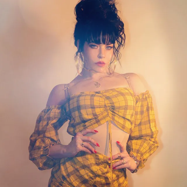 Alex Hepburn • Albumy • Piosenki • Życiorys