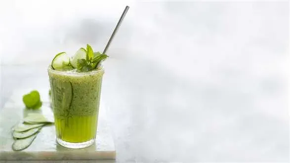 Ogórkowa agua fresca