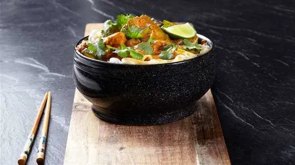 Gulasz cielęcy po azjatycku