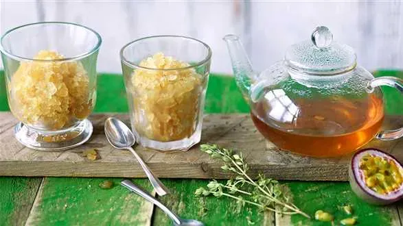 Granita herbaciana z marakują