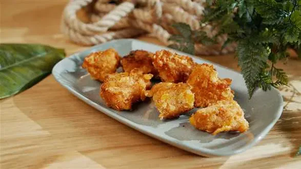 Wegańskie nuggetsy z jackfruita