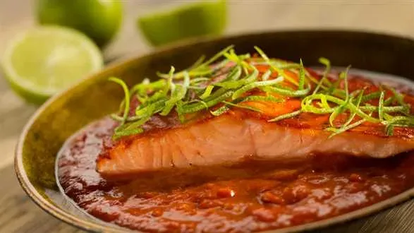 Łosoś w sosie curry