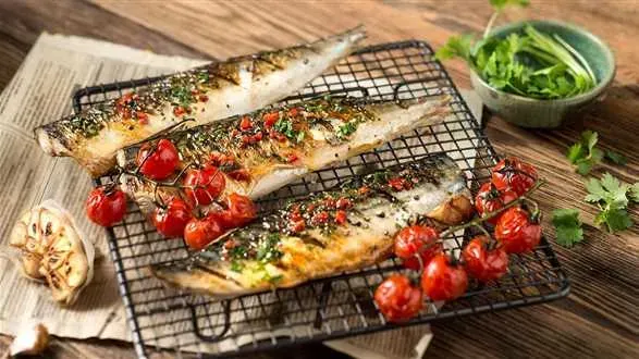Grillowana makrela w ostrej marynacie