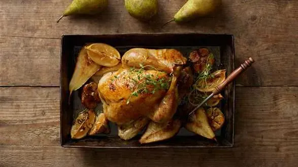 Kurczak z farszem orzechowym i śliwkami