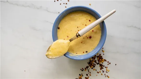 Jogurtowy sos curry mango