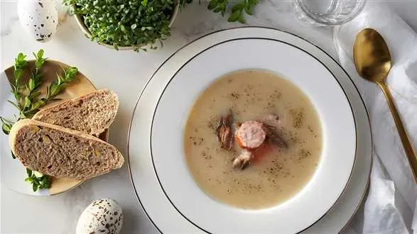 Barszcz biały na zakwasie z kapusty kiszonej