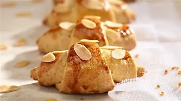 „Podwodne” rogaliki migdałowe