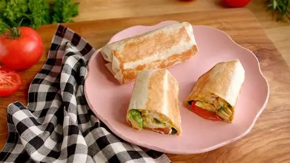 Śniadaniowe burrito z jajecznicą