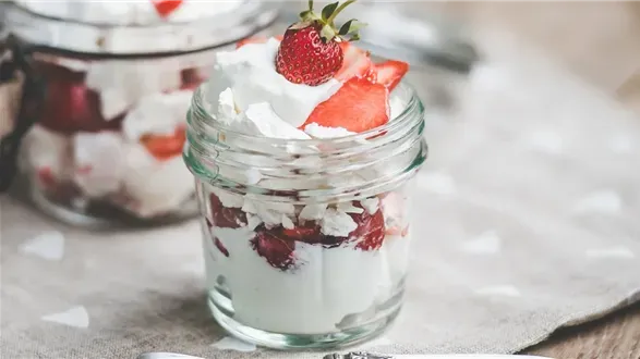 Eton mess – przepis na angielski deser