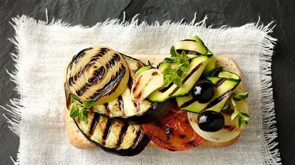 Kanapka zielenina z grilla